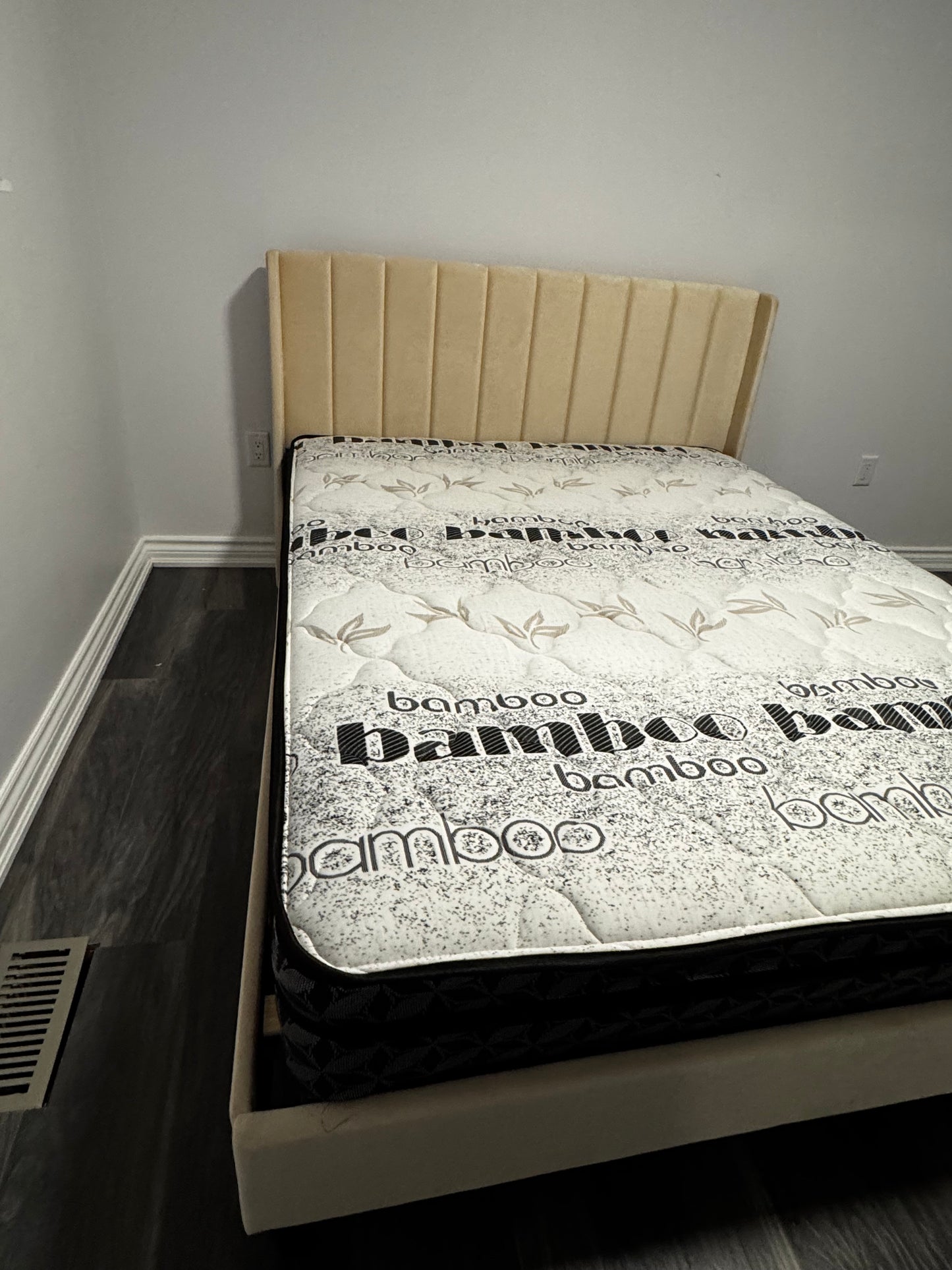 10” Pillow Top Coil Hybrid Mattress